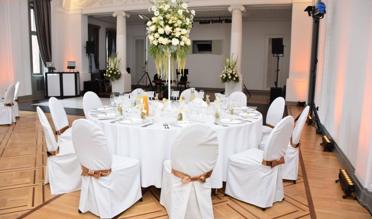 Event Guru - Pirklių klubas