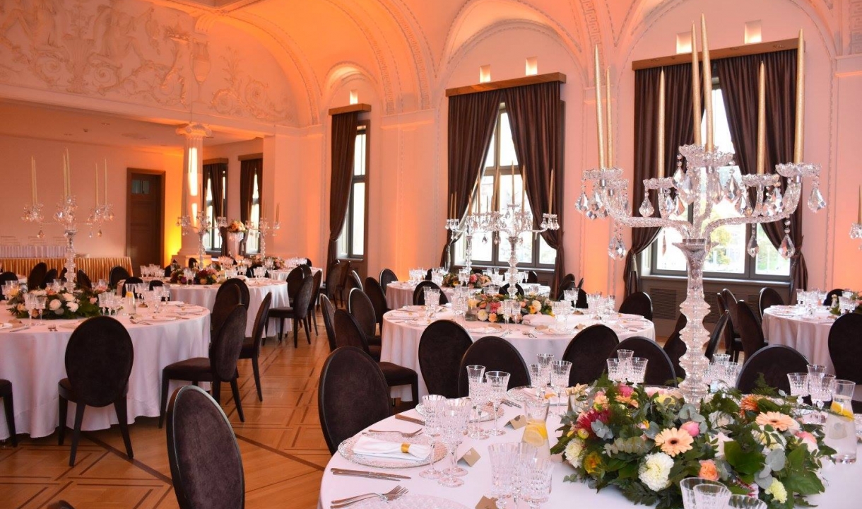 Event Guru - Pirklių klubas